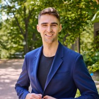 Edelman Employee Eduardo Sanchez-Ubanell's profile photo