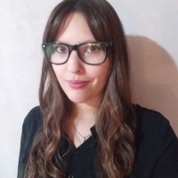 Sparkling Employee Débora Streber's profile photo