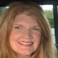 I-deal Optics Employee Teresa C.'s profile photo
