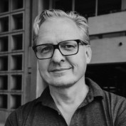 Markus Wölfle Email