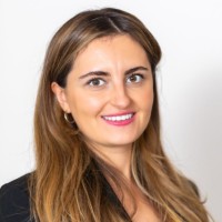 Revenued Employee Sveta Lasco's profile photo