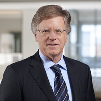 Covington & Burling LLP Employee Alan Wiseman's profile photo