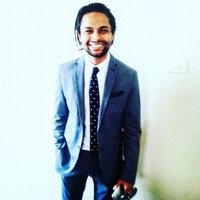 Mo M. Email