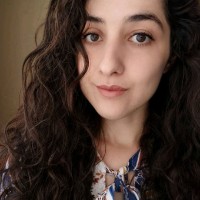 Büşra Esen Email