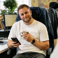 Tom Davies Email