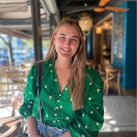 Danielle Swart Email