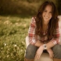 Jeni Maus Email & Phone Number