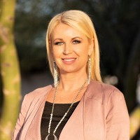 Jardín Premium Cannabis Dispensary Employee Kim Lester's profile photo