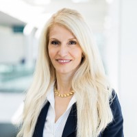 Tennant Company Employee Azita Arvani's profile photo