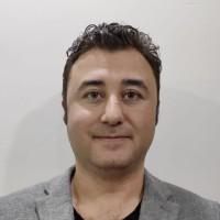 Veli Salar Email