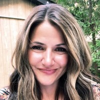 Indiva Employee Julie Banting's profile photo