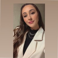 Rollu Employee Carol Oliveira's profile photo