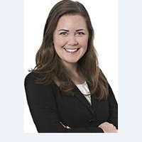Charles Schwab Employee Elyse Lyons's profile photo
