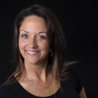 Summum Beauté International Employee Nancy Chénard's profile photo