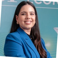 Luiza Leão Email