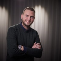 Alexander Lonér Email