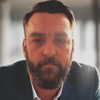 Erik Lucas Email & Phone Number