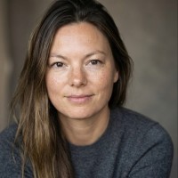 Amanda Hunter Email & Phone Number