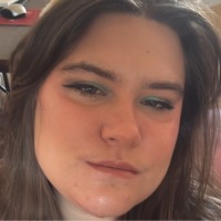 Elizabeth Saylor Email & Phone Number