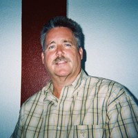 Robert Kemp Email & Phone Number