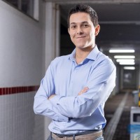 Adrian Damião Email