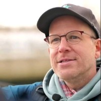 Piet Thiele Email