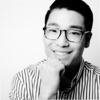 REVOLVE Employee Andrew L's profile photo