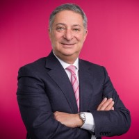 Clive Kahn Email & Phone Number