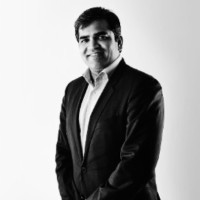Dubai Department of Economy and Tourism Employee Vinit Shah's profile photo