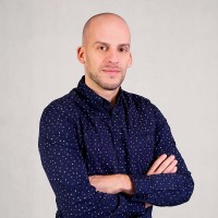 Adam Suvák Email & Phone Number