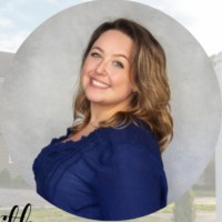 Caitlin Smith Email & Phone Number