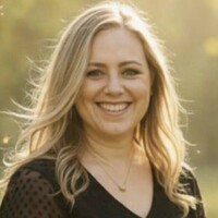 Servite High School Employee Cathy Pasquinelli's profile photo