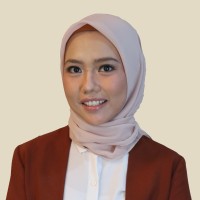 Centhya Iriani Email