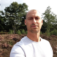 Raymond van Vegten Email