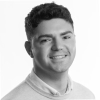 DecarbonEaze Employee Oliver Myers's profile photo