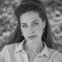 Hannah Sterling Email & Phone Number