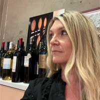 Direct Wines, Inc. Employee Julie Zieme's profile photo