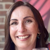 Annabel Robson Email & Phone Number