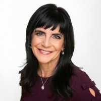 Stacey Lang Email & Phone Number