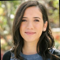 now what Employee Laura Rincones's profile photo