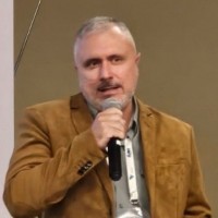 Felipe Souza Cruz Email & Phone Number