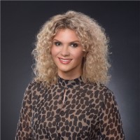 Denizen Management Employee Oksana Luk's profile photo
