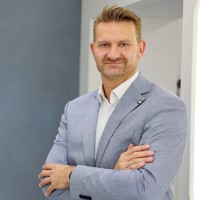 Michael Reusch Email