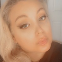 Nadia Voulez Email