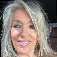 Capital Logistics LLC Employee Becky Wright's profile photo