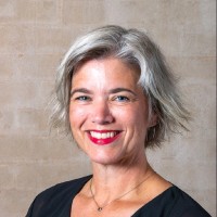 Camilla Braun Email