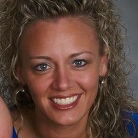 Roxanne Lee Email & Phone Number