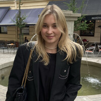 Anastasiia Viaznikova Email