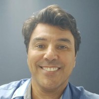 Mauricio Petroni Email