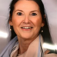 Wor(l)d Global Network Employee Brenda Westacott's profile photo
